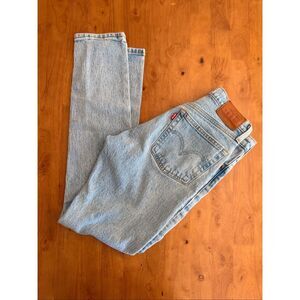 Levi Straight Leg 501 Premium Jeans 24x30 Women’s